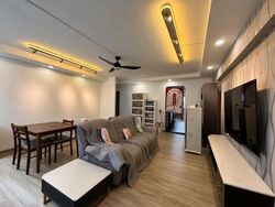 Blk 243 Tampines Street 21 (Tampines), HDB 4 Rooms #576059071
